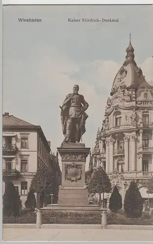 (69953) AK Wiesbaden, Kaiser-Friedrich-Denkmal, vor 1945