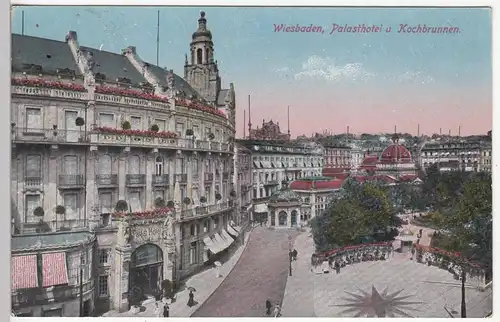 (109604) AK Wiesbaden, Palasthotel, Kochbrunnen, Feldpost 1918