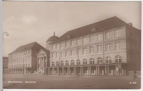 (10575) Foto AK Wiesbaden, Museum 1920er