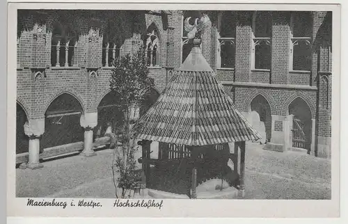 (81551) AK Marienburg in Westpreußen, Hochschlosshof vor 1945