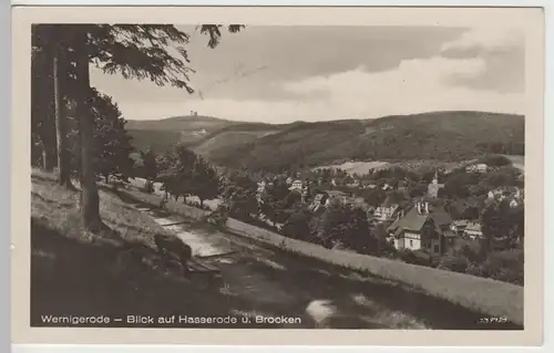 (72375) Foto AK Wernigerode, Harz, Blick auf Hasserode u. Brocken 1954