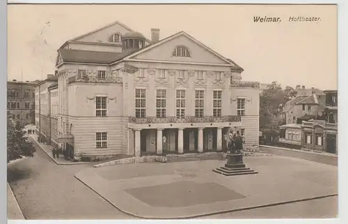 (78650) AK Weimar, Hoftheater, Goethe Schiller Denkmal 1914