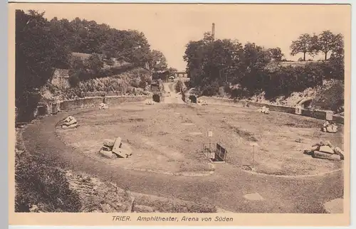 (84683) AK Trier, Amphitheater, Arena von Süden, vor 1945