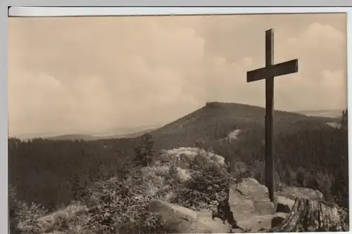 (13618) Foto AK Friedrichroda, Schauenberg -Kreuz 1956