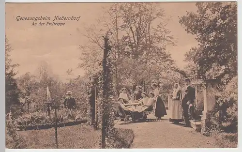 (106490) AK Niederndorf (Kraftsdorf), Genesungsheim, An der Freitreppe, 1919