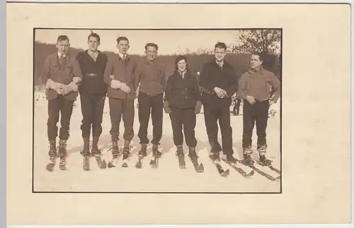 (43909) Foto AK Gruppenbild Skifahrer, Klosterwiese 1931