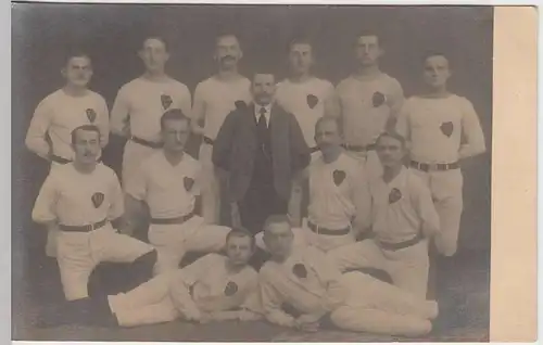(36792) Foto AK Sportler Gruppenfoto um 1920