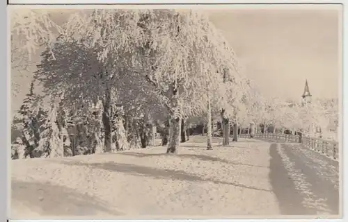 (6333) Foto AK verschneiter Ort, Fotograf, Stempel Oberhof, Thür. 1928