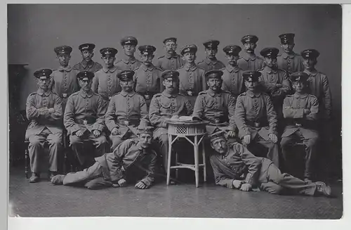 (83018) Foto AK 1.WK Soldaten, Gruppenbild 1914-18