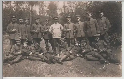 (71005) Foto AK 1.WK Soldaten mit Pfeife, Gruppenbild 1914-18