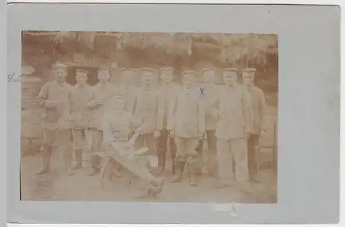 (57426) orig. Foto 1. WK, Soldaten, Gruppenbild vor Kommando, bis 1918