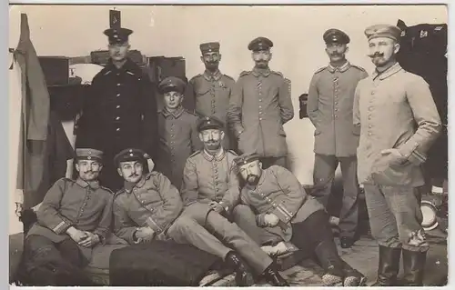 (35822) orig. Foto 1.WK Soldaten auf der Stube, 1914-18