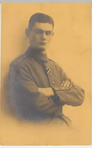 (35743) Foto AK 1.WK Portrait Soldat, Fotograf Halberstadt, 1914-18