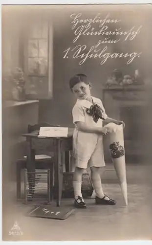 (11129) Foto AK Schulanfang, Junge mit Zuckertüte 1927