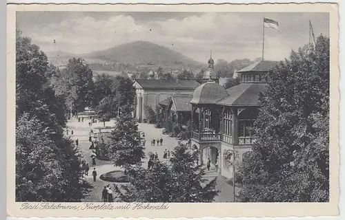 (39583) AK Bad Salzbrunn, Szczawno-Zdrój, Kurplatz mit Hochwald 1936