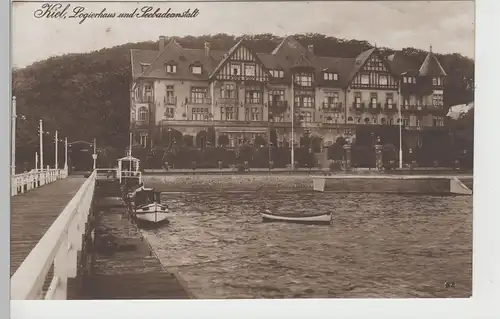 (78420) Foto AK Kiel, Logierhaus und Seebadeanstalt, 1920er