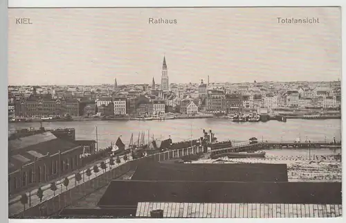 (66394) AK Kiel, Totalansicht, aus Kartenheft vor 1945