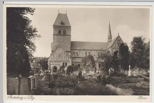 (57475) AK Ratzeburg, Dom, Friedhof, vor 1945