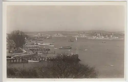 (30206) Foto AK Kiel, Flotte im Hafen