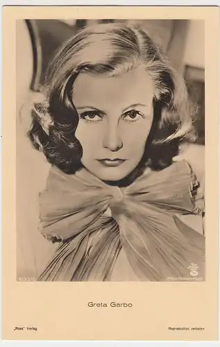 (51079) Foto AK Schauspielerin Greta Garbo, Ross Verlag, 1935