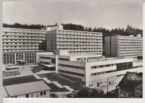 (92970) Foto AK Bad Elster, Therapiegebäude, Bettenhäuser 1985