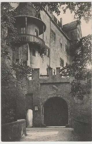 (77332) AK Rochsburg, Eingang zum Schloss 1910