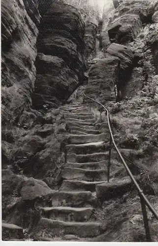 (52919) Foto AK Sächs. Schweiz, Pfaffenstein, Nadelöhr 1975