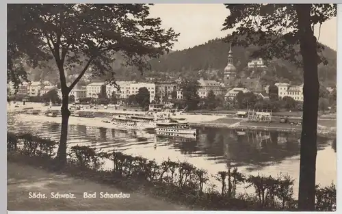 (112313) Foto AK Bad Schandau, Sächsische Schweiz, Raddampfer Leipzig 1969