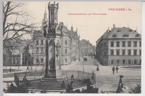 (106521) AK Freiberg i.Sa., Schwedendenkmal und Petersstraße 1908