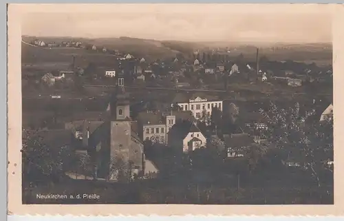 (105183) Foto AK Neukirchen, Pleiße, Ortsansicht mit St. Martins Kirche 1941