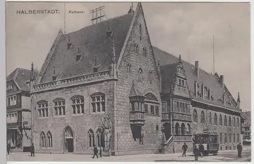 (88397) AK Halberstadt, Rathaus mit Straßenbahn 1912