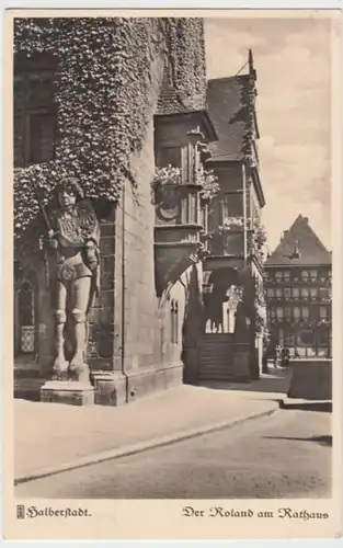 (15551) Foto AK Halberstadt, Roland am Rathaus 1940