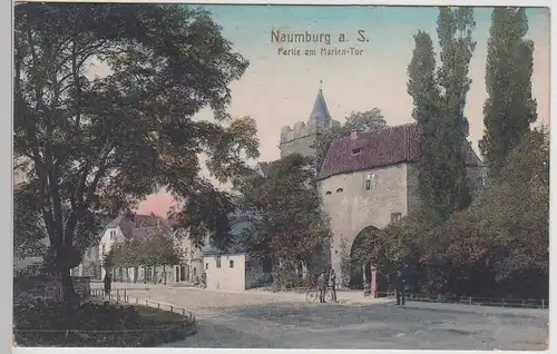 (112444) AK Naumburg, Saale, Partie am Marientor, vor 1945