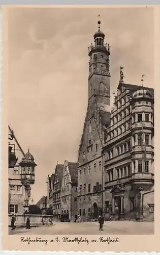 (20983) Foto AK Rothenburg ob der Tauber, Rathaus, Markt 1933-45