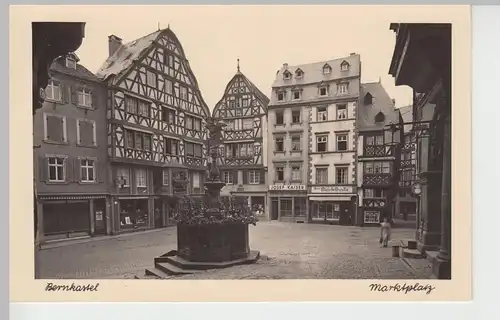 (84682) Foto AK Bernkastel, Marktplatz