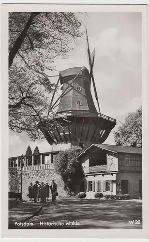 (85496) Foto AK Potsdam, Sanssouci, Histor. Mühle, vor 1945
