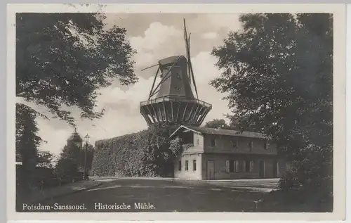 (73626) Foto AK Potsdam, Sanssouci, Historische Mühle, vor 1945