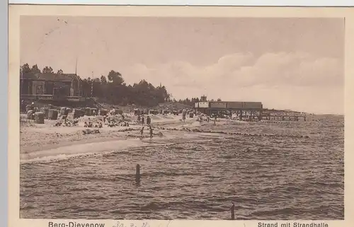(92625) AK Ostseebad Berg Dievenow, Dziwnów, Strand m. Strandhalle 1927