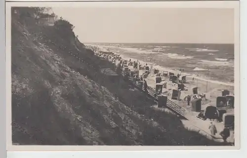 (110032) Foto AK Ostseebad Rewal, Rewahl, Steilufer, Strand, vor 1945
