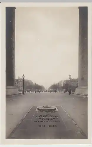 (42374) Foto AK Paris, Tombeau du Soldat Inconnu, vor 1945