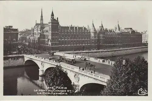 (108053) Foto AK Paris, Le Pont au Change et la Conciergerie, vor 1945
