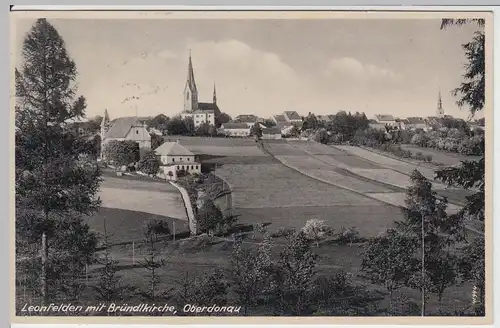 (54544) AK Leonfelden mit Bründlkirche, Oberdonau, 1942