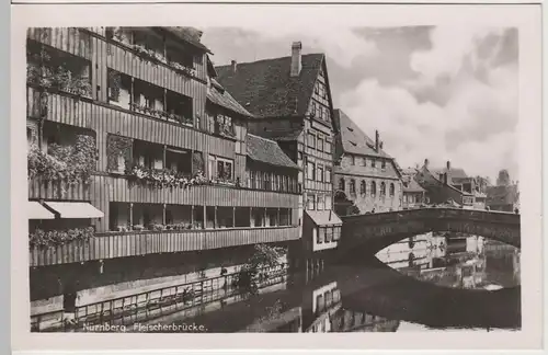 (78575) Foto AK Nürnberg, Pegnitzpartie an der Fleischerbrücke