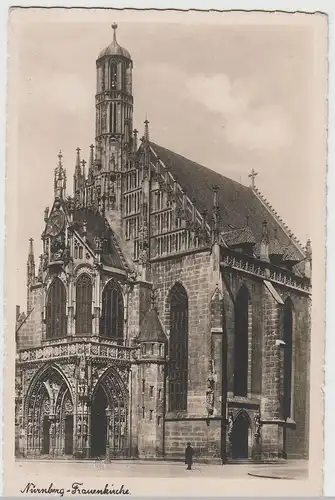 (65811) Foto AK Nürnberg, Frauenkirche, vor 1945