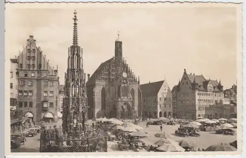 (4881) Foto AK Nürnberg, Marktplatz 1942