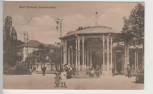 (79803) AK Bad Pyrmont, Brunnenplatz, 1919