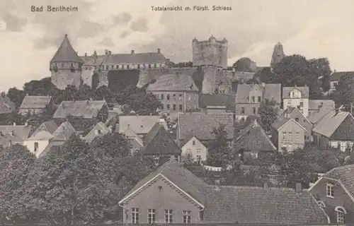 (66) AK Bad Bentheim, Totalansicht mit Schloss 1910er