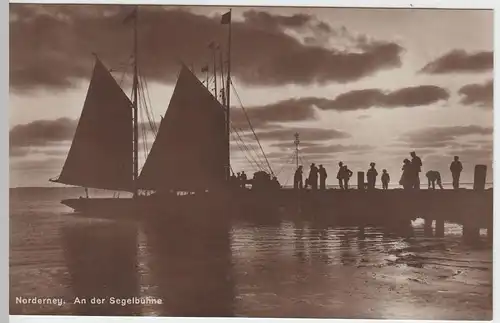 (50708) Foto AK Nordseebad Norderney, An der Segelbuhne, vor 1945