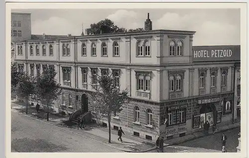(107324) AK Helmstedt, Hotel Petzold, vor 1945