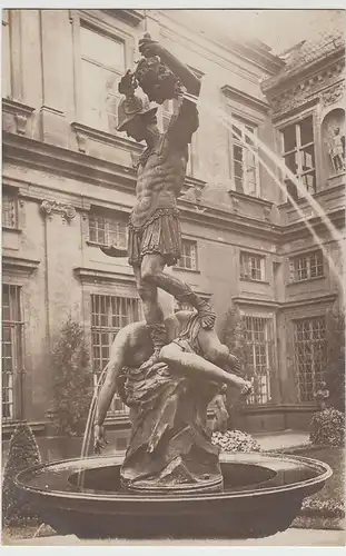 (63418) Foto AK München, Perseus-Brunnen, Grottenhof, Residenz, v. 1945